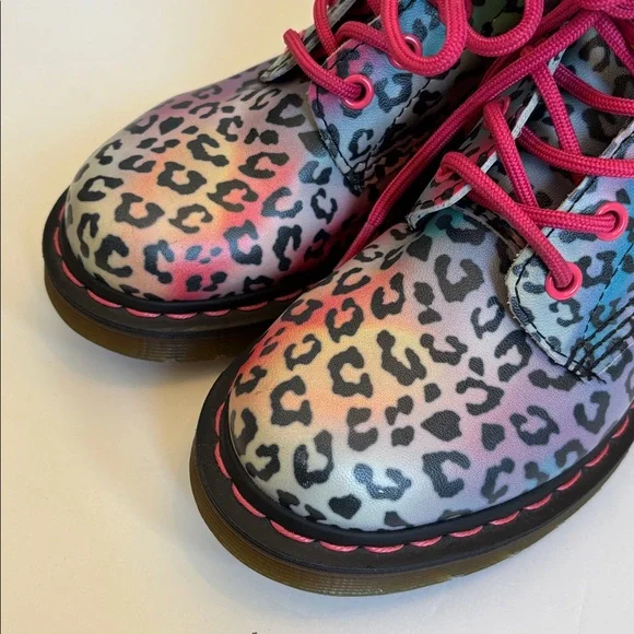 Dr. Martens Leopard Print Boots with Pink Laces - Picture 4 of 8